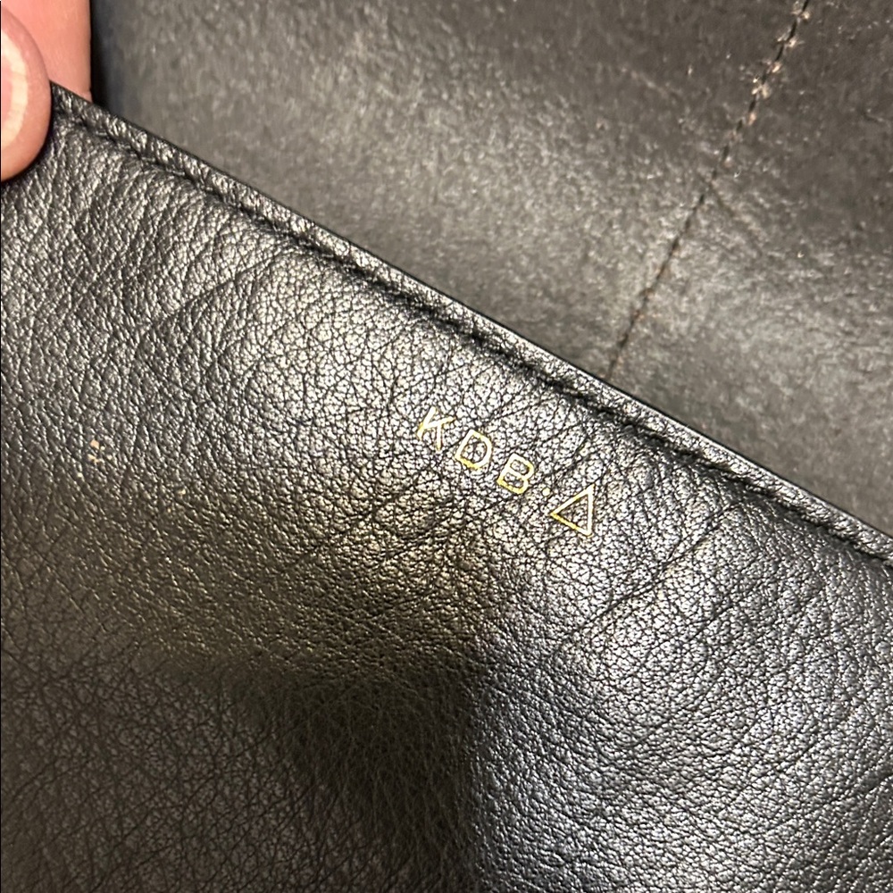Kelsi Dagger Black Leather Shoulder Bag - Picture 3 of 12